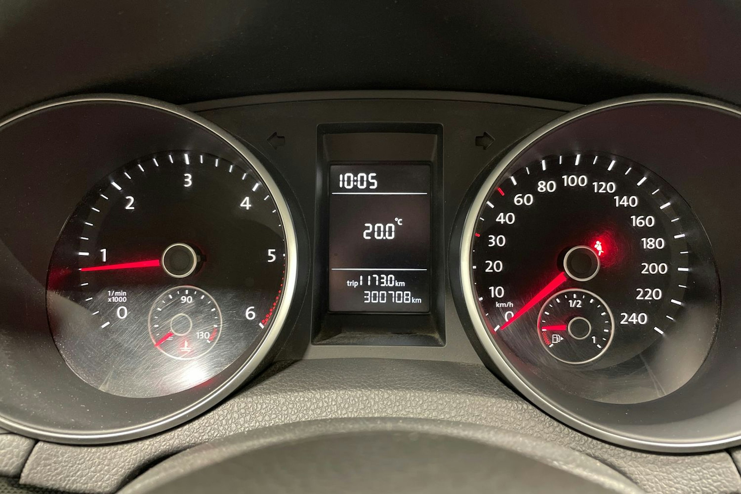 Harmaa Volkswagen Golf 2012 kuva 16.