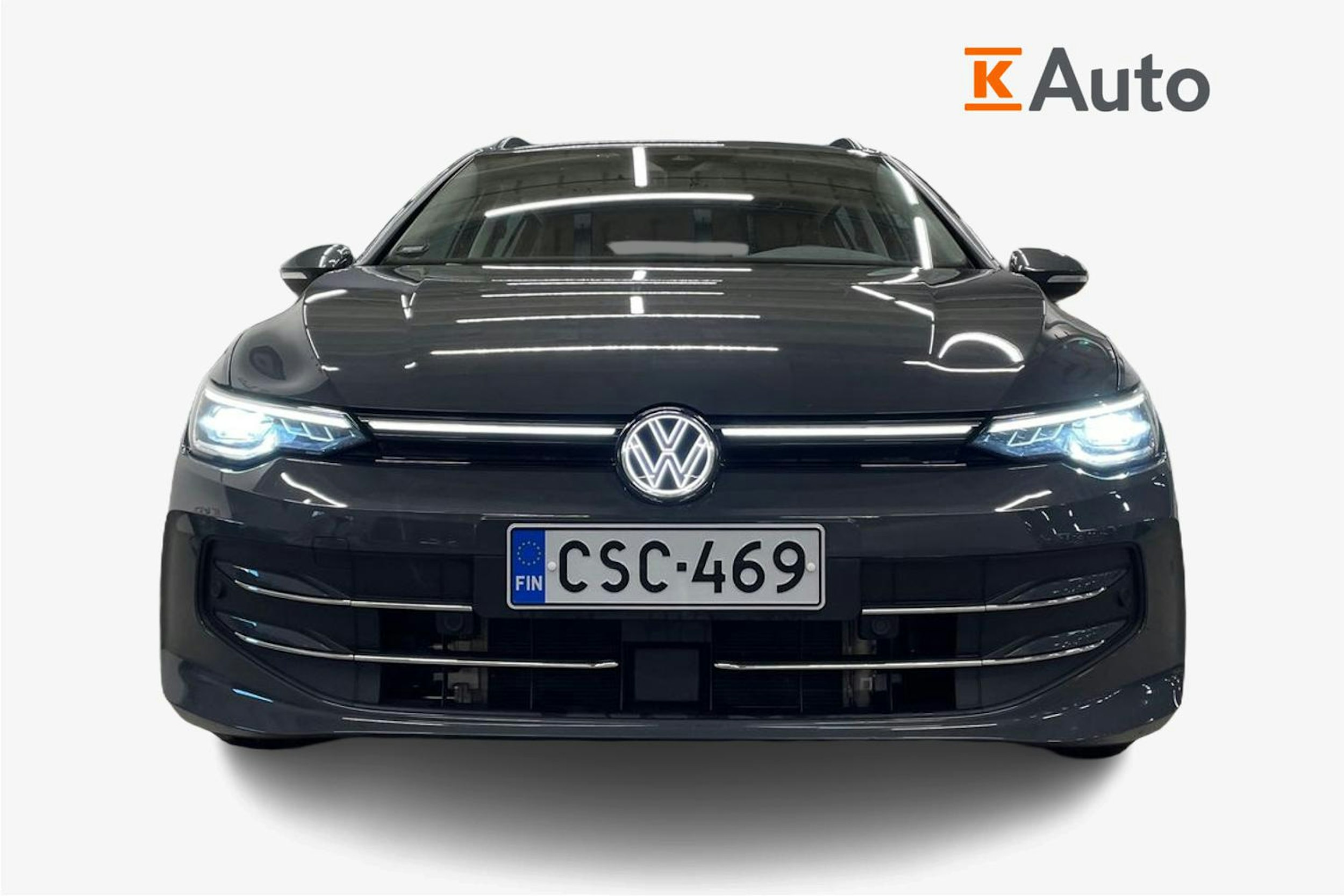 harmaa Volkswagen Golf 2025 kuva 5.