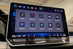 harmaa Volkswagen Golf 2025 kuva 17.