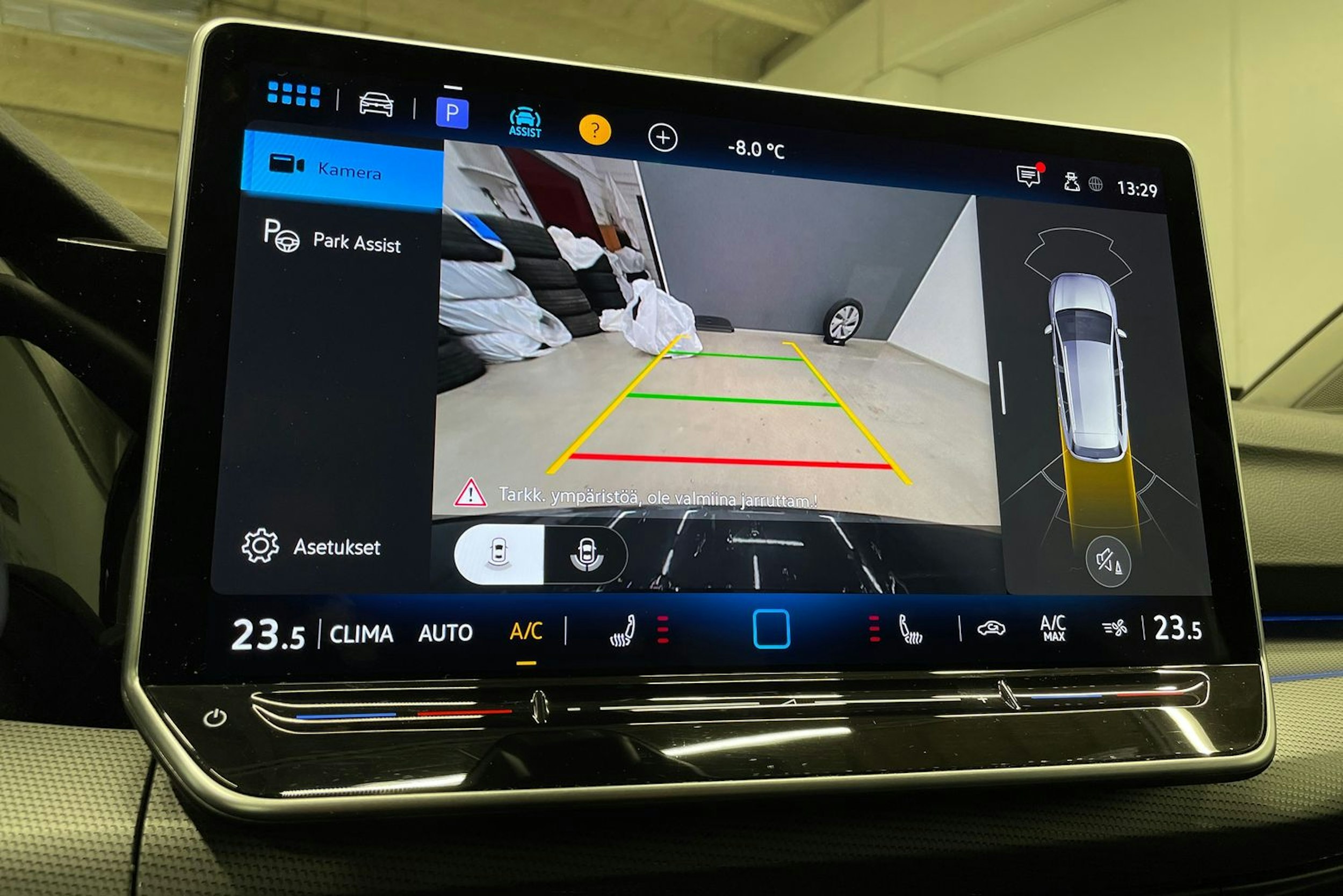 harmaa Volkswagen Golf 2025 kuva 21.