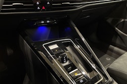 harmaa Volkswagen Golf 2025 kuva 22.