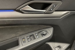 harmaa Volkswagen Golf 2025 kuva 26.