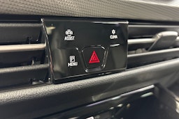 harmaa Volkswagen Golf 2025 kuva 25.