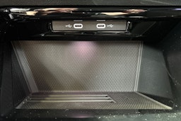 harmaa Volkswagen Golf 2025 kuva 26.