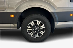 harmaa Volkswagen Grand California 600 2021 kuva 9.