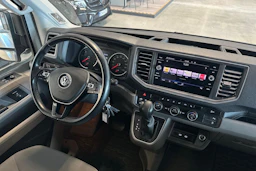 harmaa Volkswagen Grand California 600 2021 kuva 10.