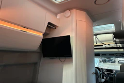 harmaa Volkswagen Grand California 600 2021 kuva 31.