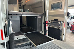 harmaa Volkswagen Grand California 600 2021 kuva 36.