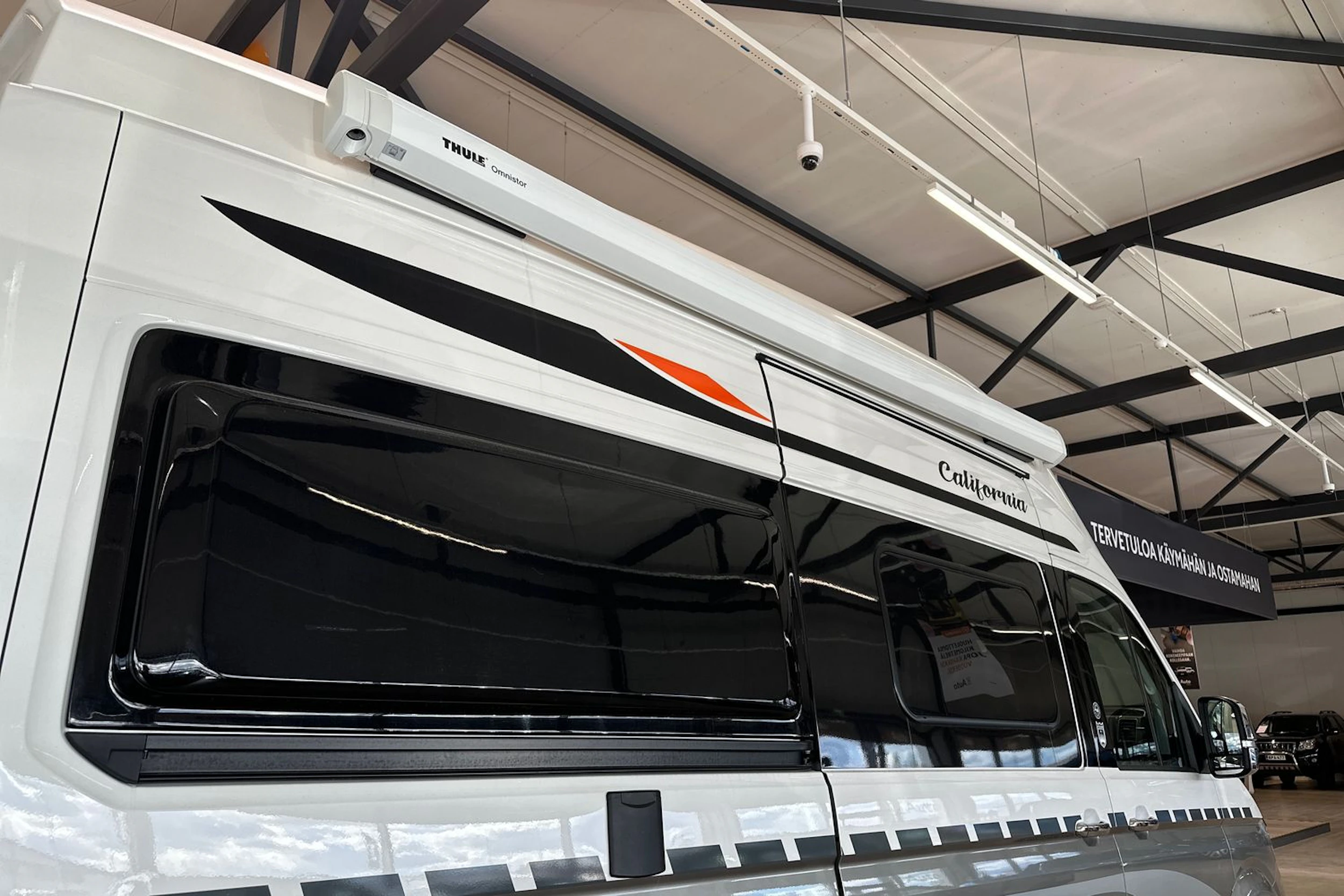harmaa Volkswagen Grand California 600 2021 kuva 38.