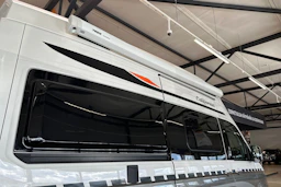 harmaa Volkswagen Grand California 600 2021 kuva 38.