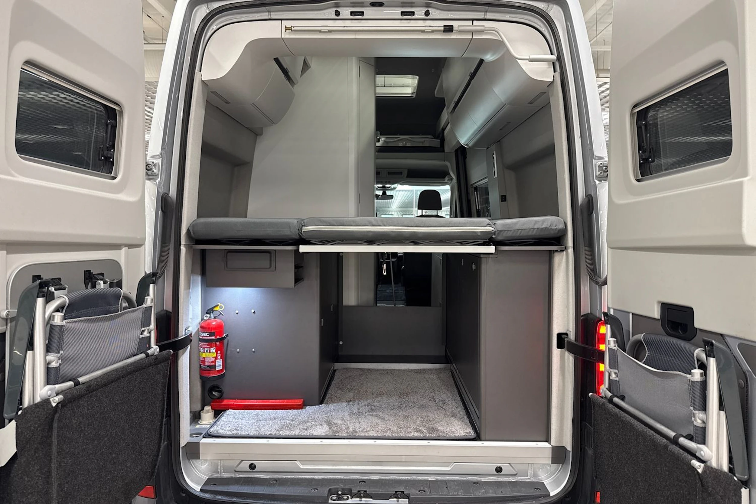 hopea Volkswagen Grand California 2022 kuva 10.
