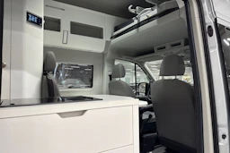 hopea Volkswagen Grand California 2022 kuva 15.