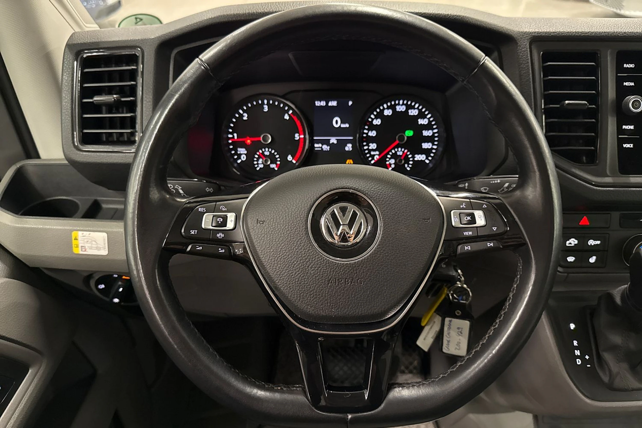 hopea Volkswagen Grand California 2022 kuva 31.