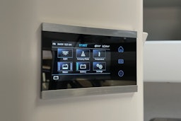 harmaa Volkswagen Grand California 2023 kuva 20.