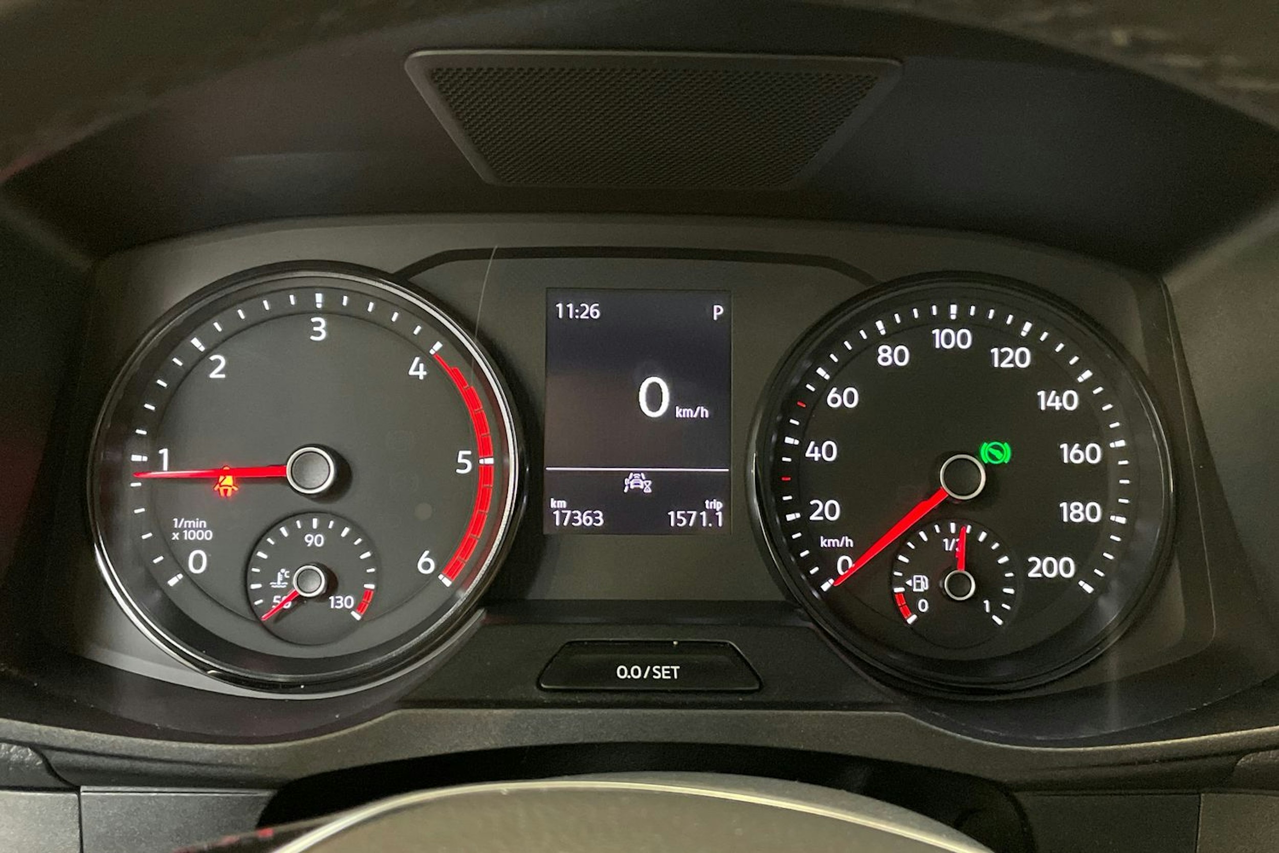 harmaa Volkswagen Grand California 2023 kuva 22.