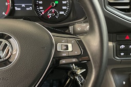 harmaa Volkswagen Grand California 2023 kuva 24.