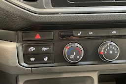 harmaa Volkswagen Grand California 2023 kuva 26.