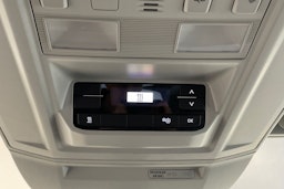 harmaa Volkswagen Grand California 2023 kuva 28.