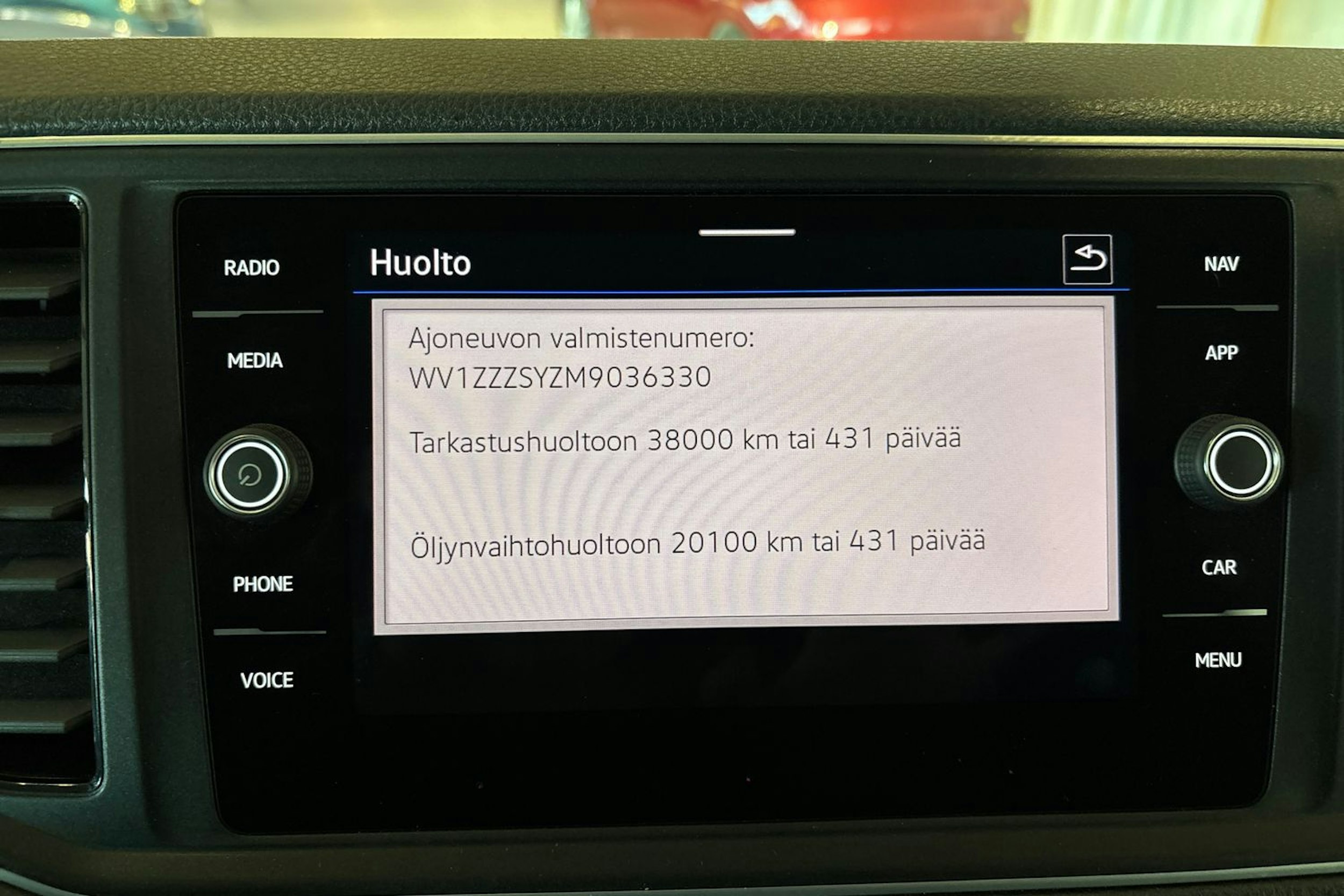 Harmaa Volkswagen Grand California 2023 kuva 10.