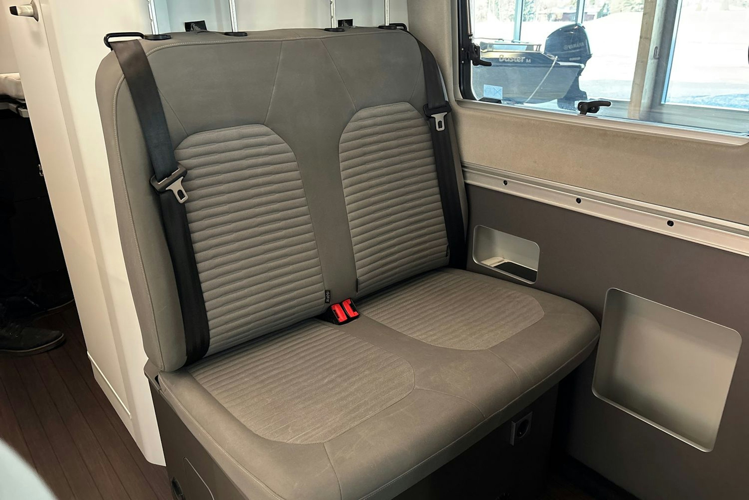 Harmaa Volkswagen Grand California 2023 kuva 17.