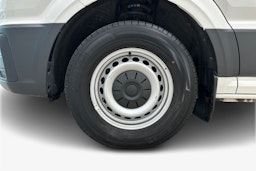 Valkoinen Volkswagen Grand California 2024 kuva 9.