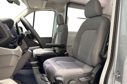 harmaa Volkswagen Grand California 2025 kuva 6.