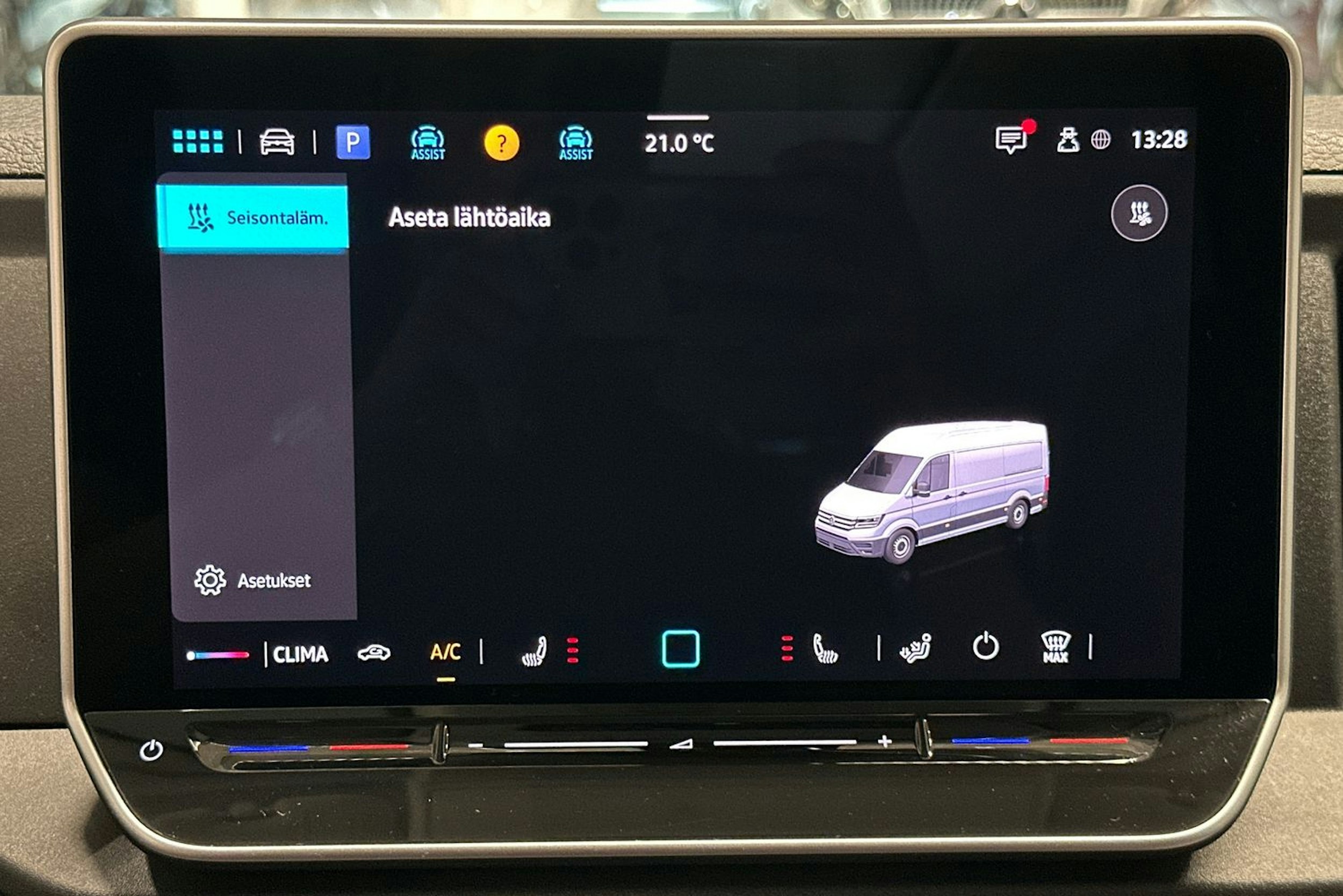 harmaa Volkswagen Grand California 2025 kuva 15.