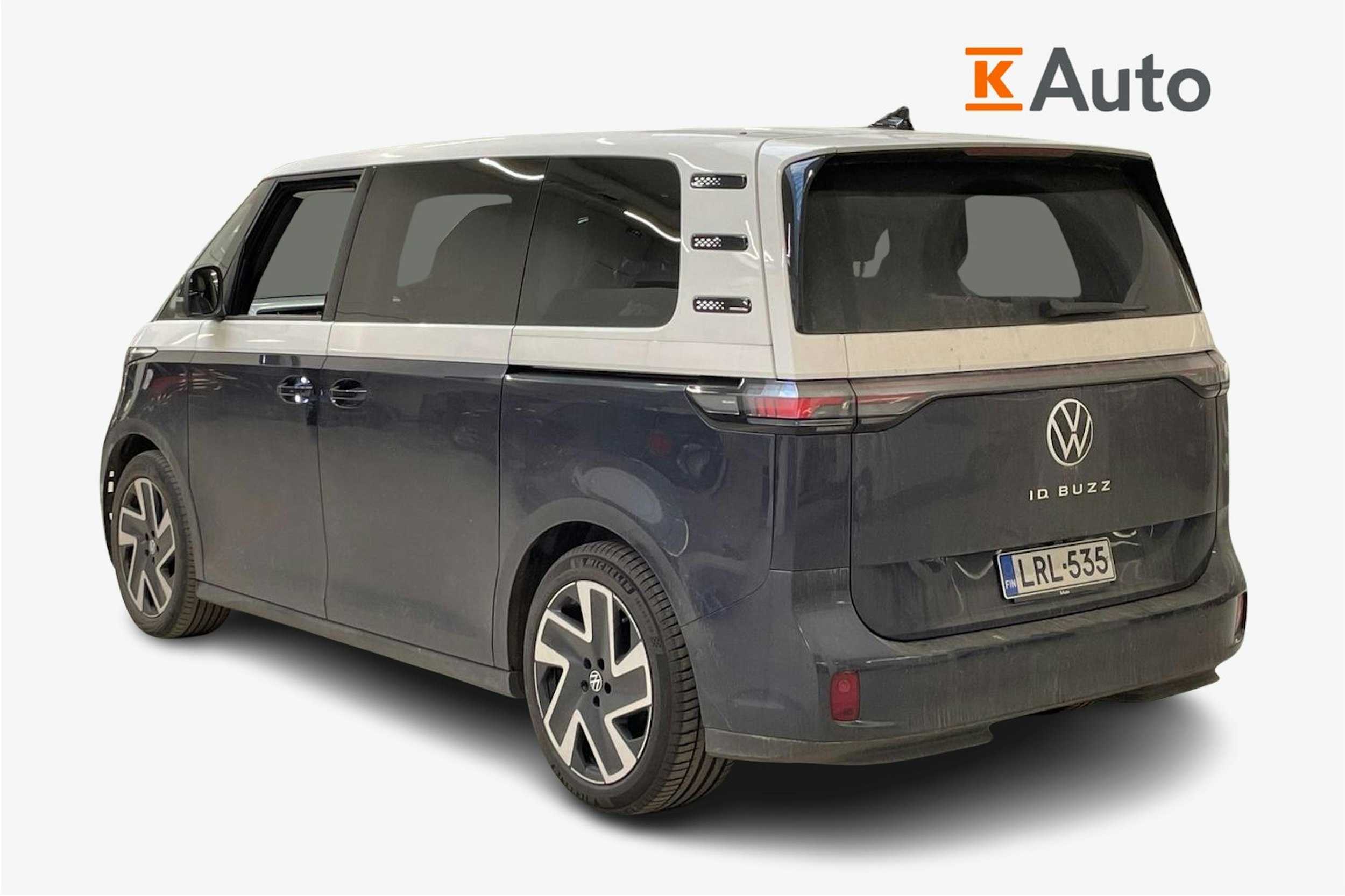 valkoinen Volkswagen ID. Buzz 2022 kuva 2.