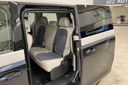 valkoinen Volkswagen ID. Buzz 2022 kuva 13.