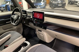 valkoinen Volkswagen ID. Buzz 2022 kuva 19.