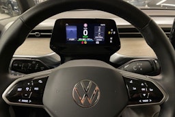 valkoinen Volkswagen ID. Buzz 2022 kuva 24.