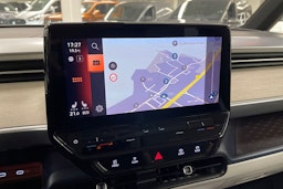 valkoinen Volkswagen ID. Buzz 2022 kuva 29.