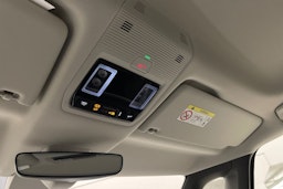 valkoinen Volkswagen ID. Buzz 2022 kuva 32.