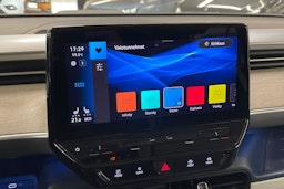 valkoinen Volkswagen ID. Buzz 2022 kuva 37.