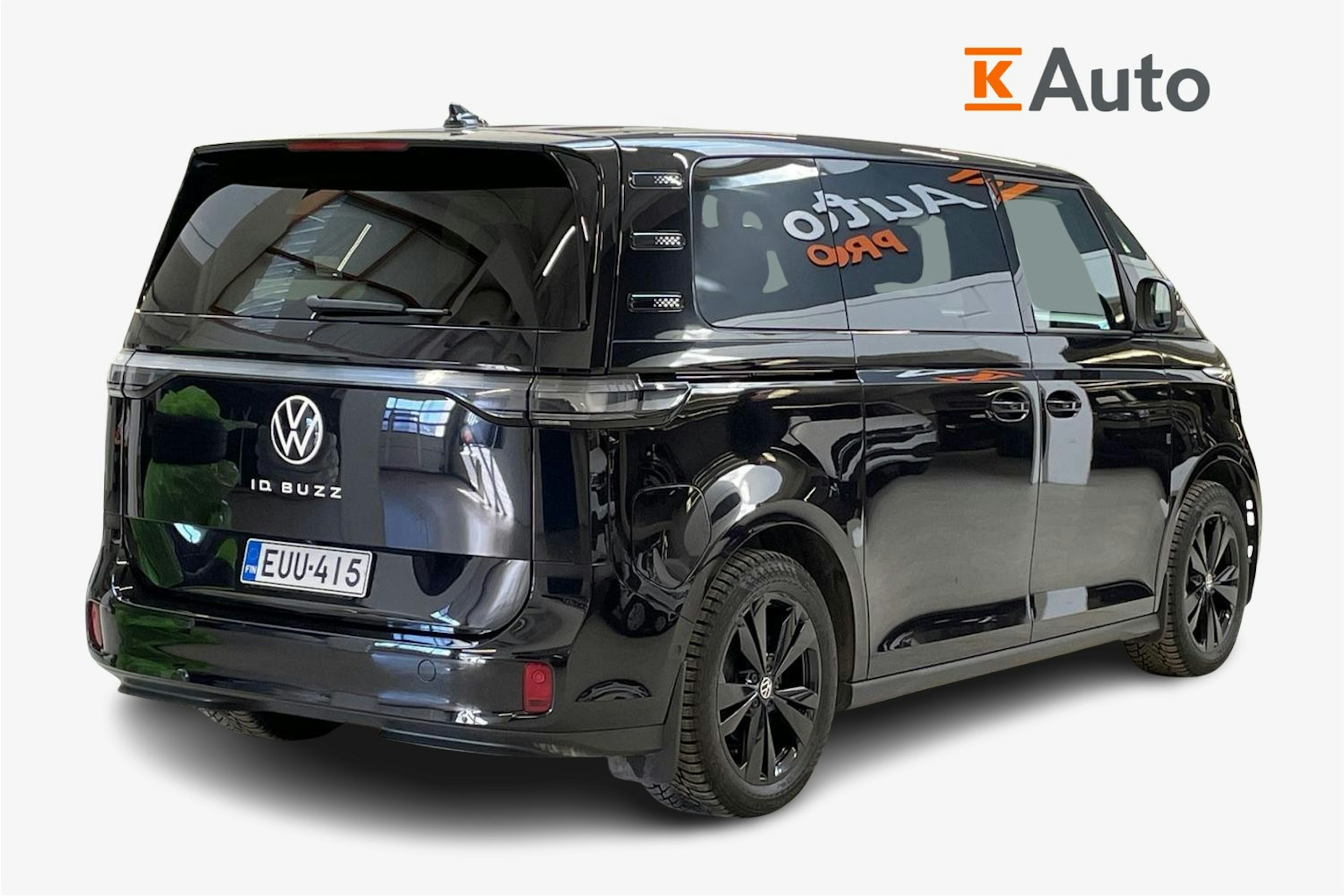 musta Volkswagen ID. Buzz 2023 kuva 3.