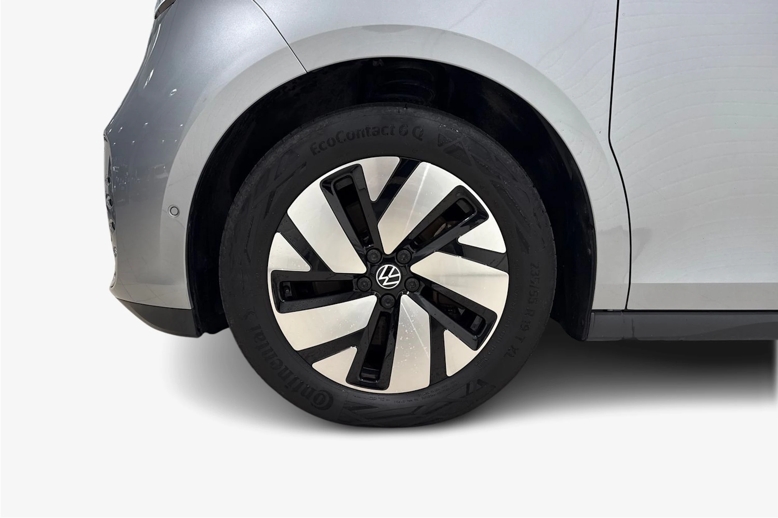 harmaa Volkswagen ID. Buzz 2023 kuva 12.