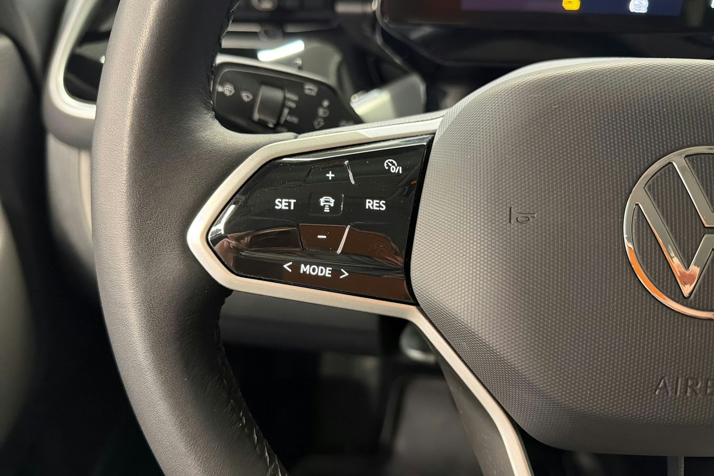 hopea Volkswagen ID. Buzz 2023 kuva 16.