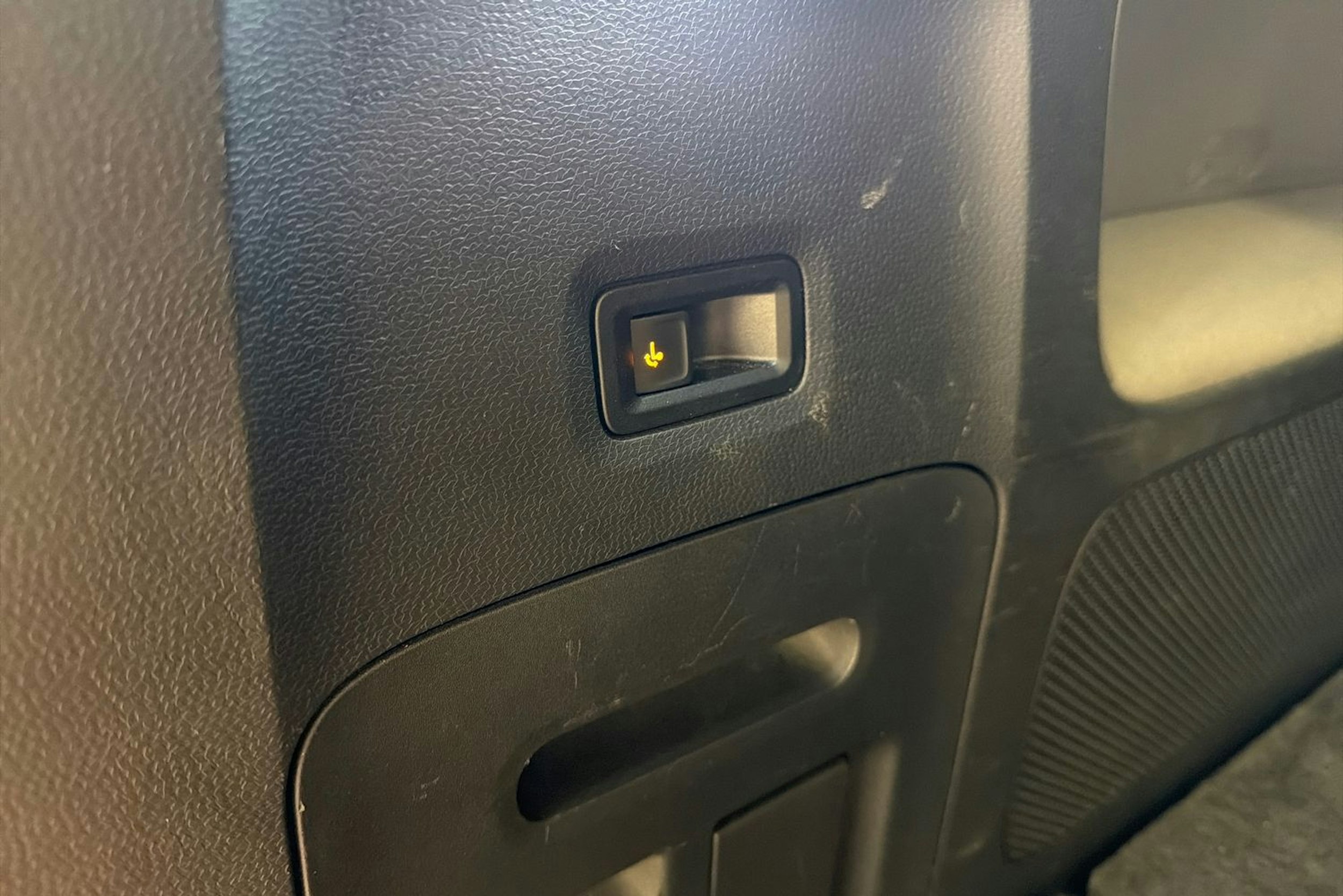 hopea Volkswagen ID. Buzz 2023 kuva 34.