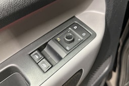 musta Volkswagen ID. Buzz 2023 kuva 17.