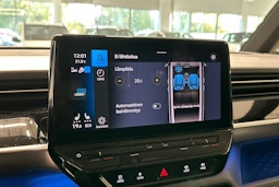 musta Volkswagen ID. Buzz 2023 kuva 25.