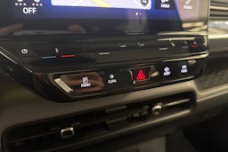 valkoinen Volkswagen ID. Buzz 2023 kuva 20.