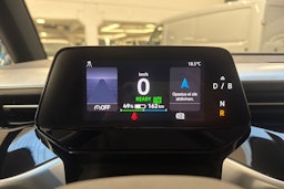 valkoinen Volkswagen ID. Buzz 2023 kuva 23.