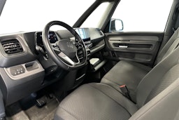 valkoinen Volkswagen ID. Buzz 2023 kuva 3.
