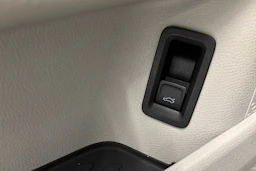 harmaa Volkswagen ID. Buzz 2023 kuva 20.