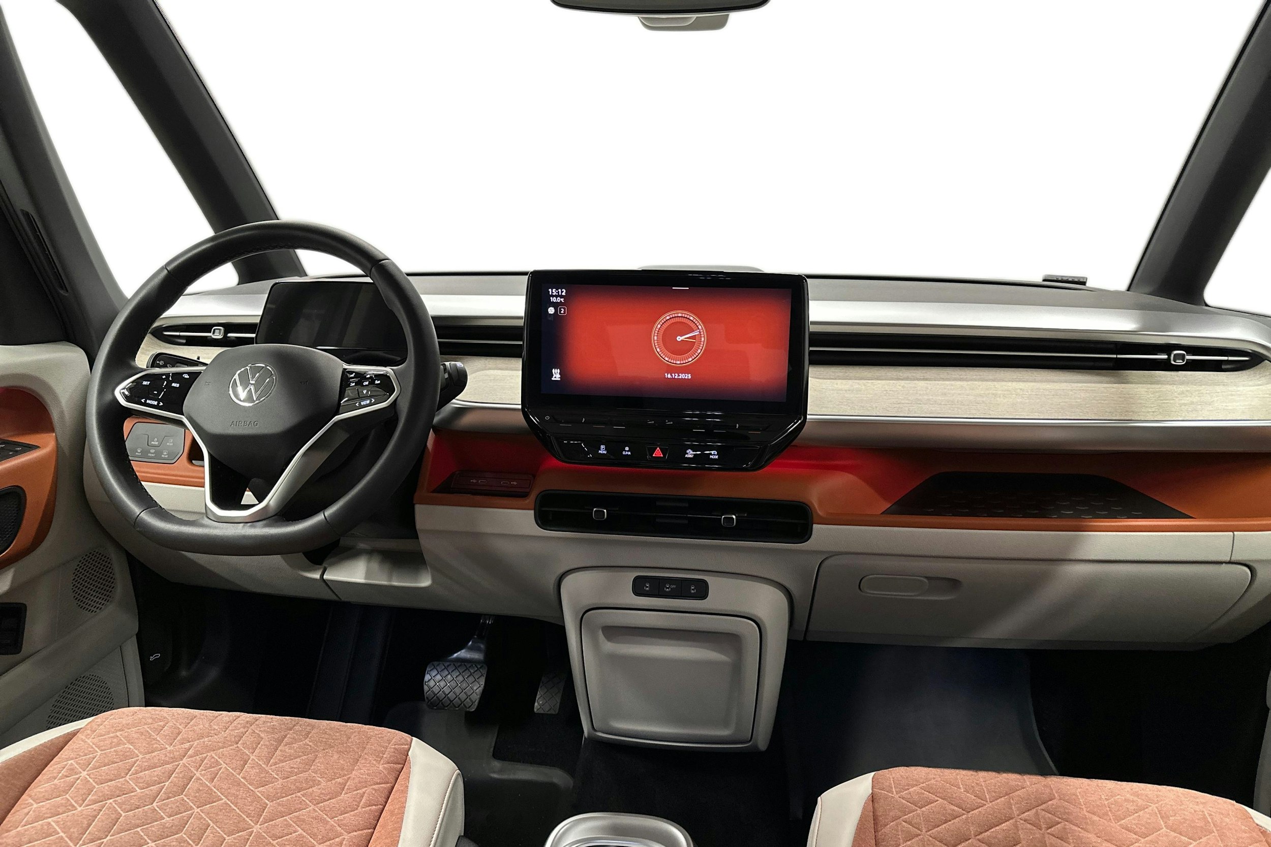 valkoinen Volkswagen ID. Buzz 2023 kuva 9.