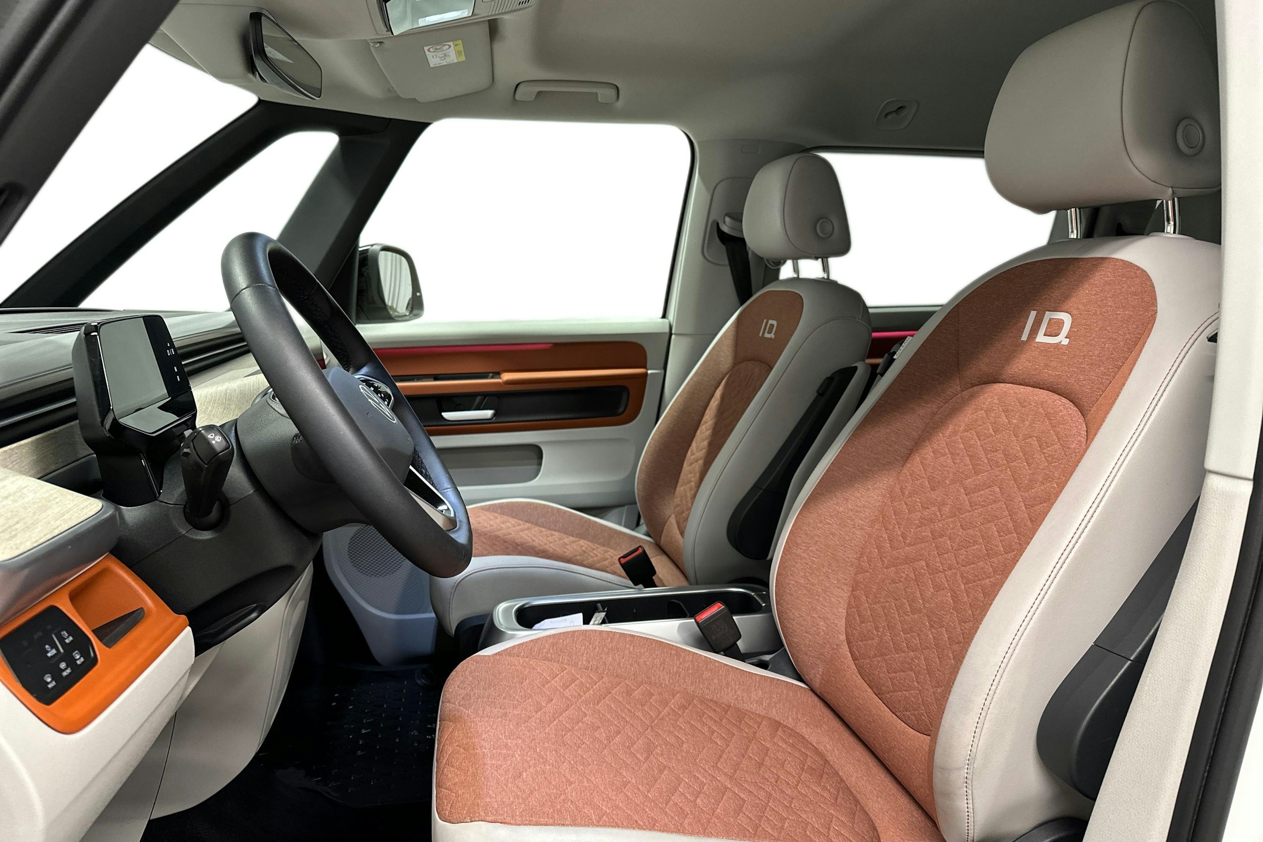 valkoinen Volkswagen ID. Buzz 2023 kuva 11.