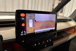 valkoinen Volkswagen ID. Buzz 2023 kuva 20.