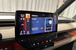 valkoinen Volkswagen ID. Buzz 2023 kuva 24.