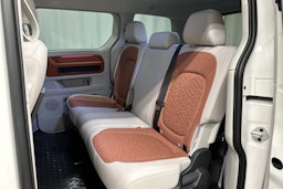 valkoinen Volkswagen ID. Buzz 2023 kuva 32.