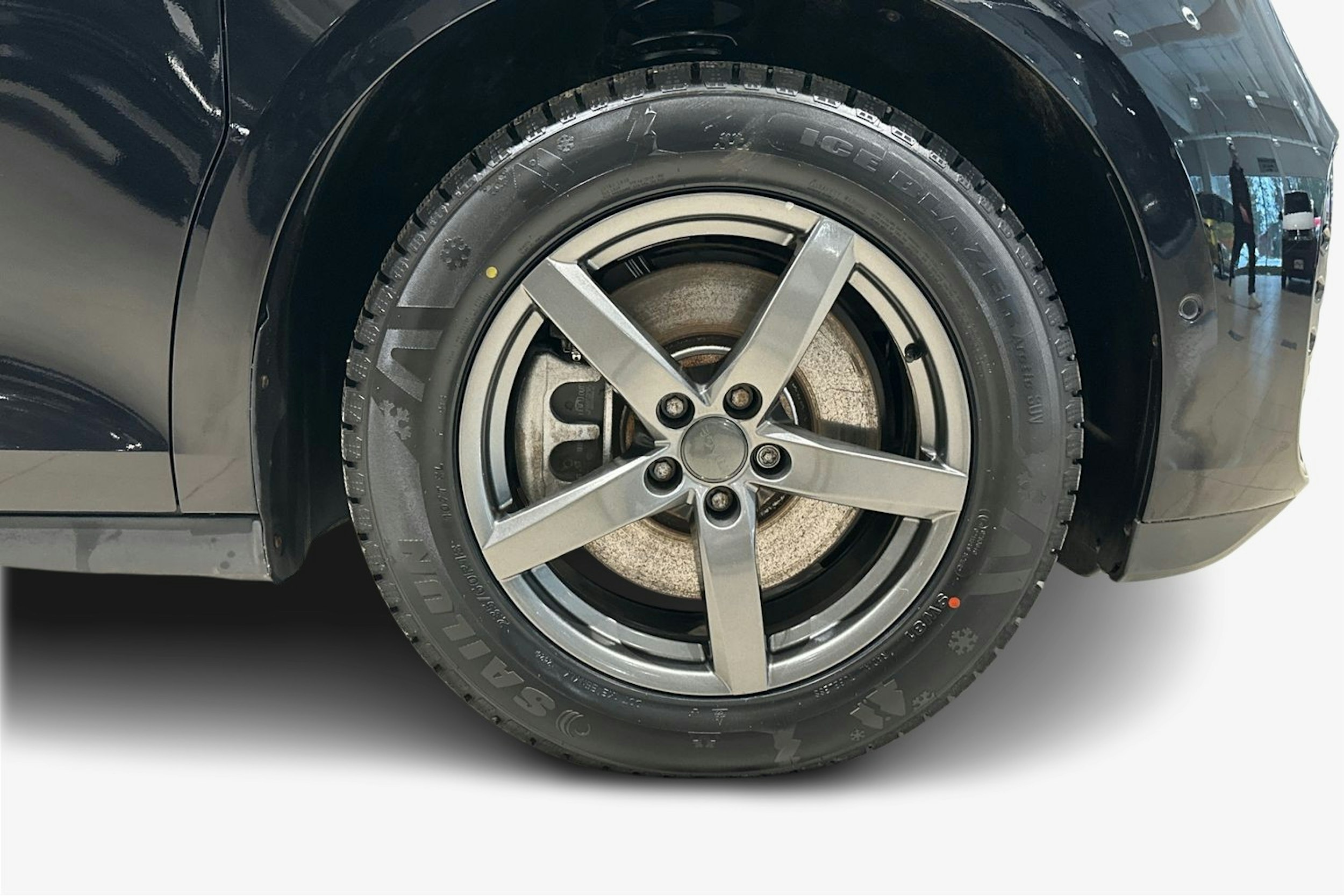 musta Volkswagen ID. Buzz 2023 kuva 12.